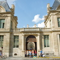 Entrance to the Hôtel de Sully